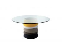 Layer by Gallotti&Radice: halfway between table and work of art